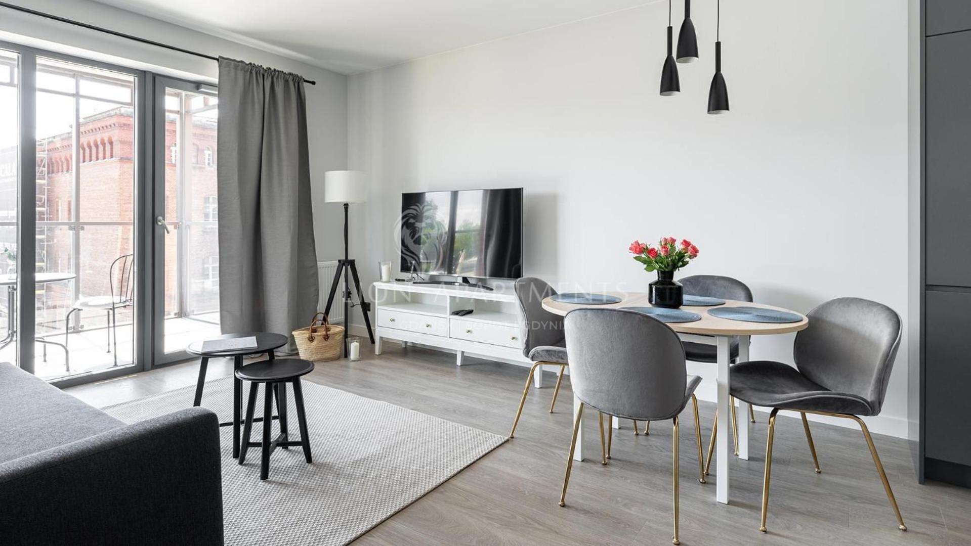 Scala City Center Apartments With Parking By Lion Apartments グダニスク エクステリア 写真
