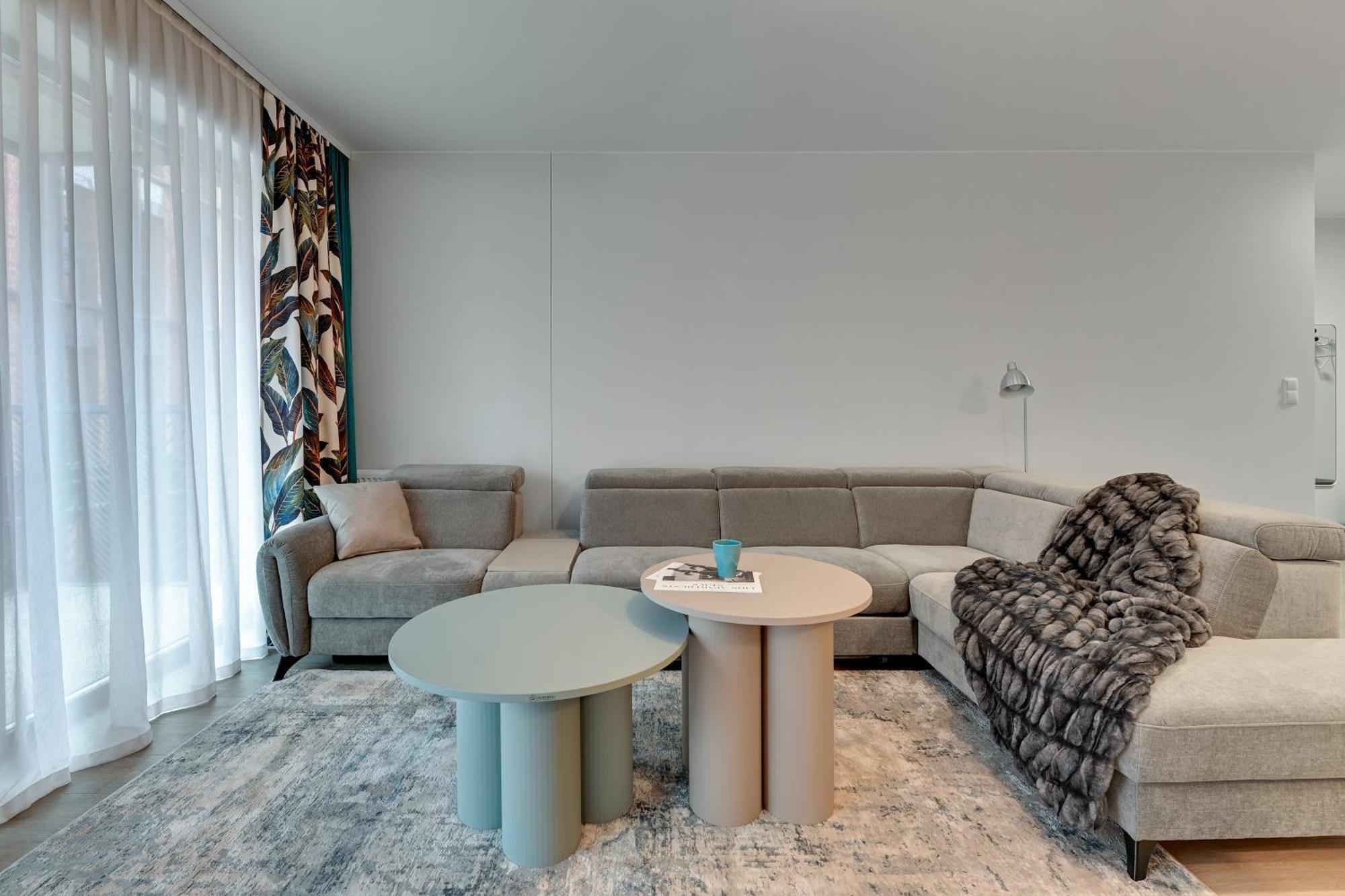 Scala City Center Apartments With Parking By Lion Apartments グダニスク エクステリア 写真