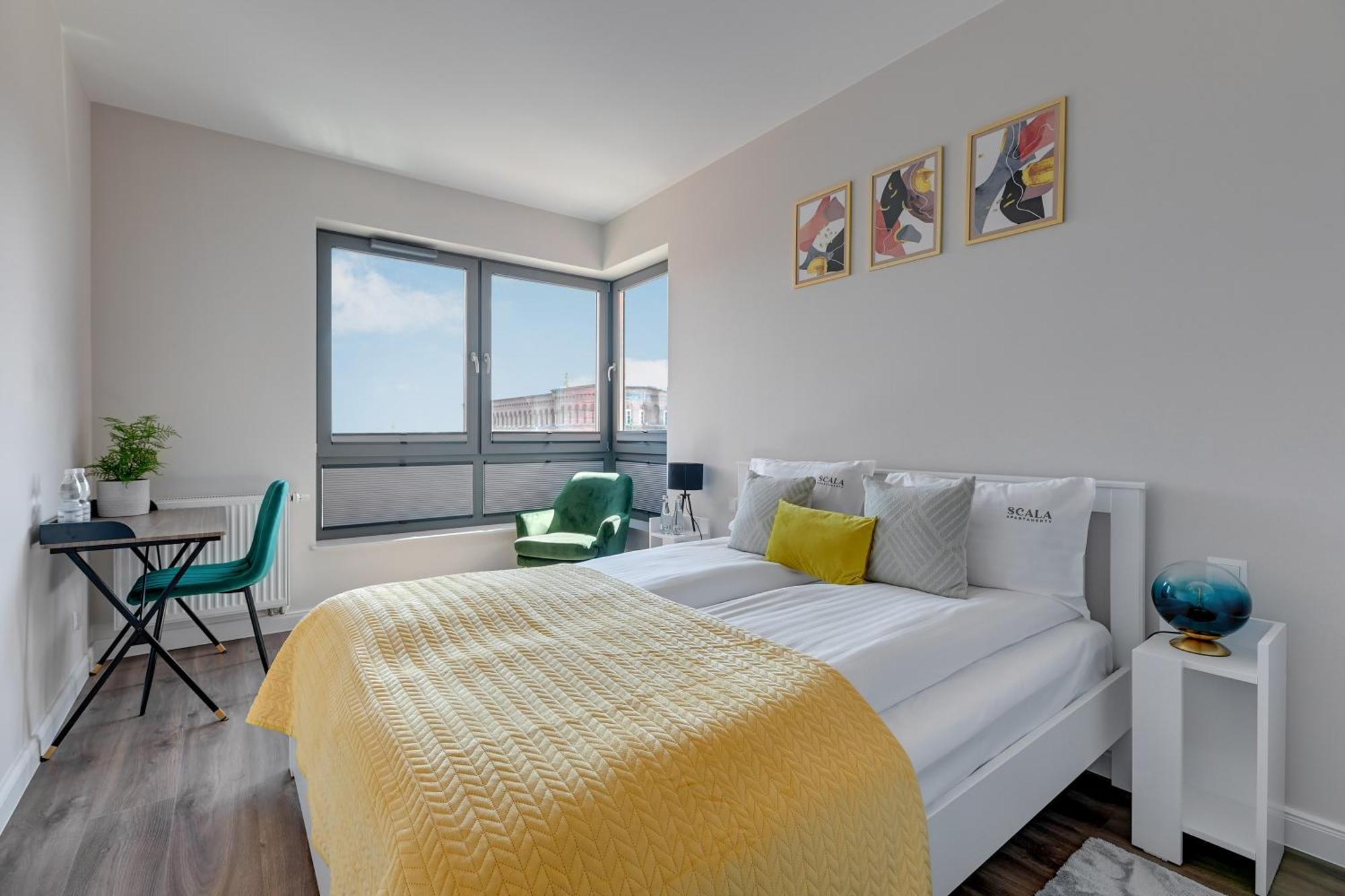Scala City Center Apartments With Parking By Lion Apartments グダニスク エクステリア 写真