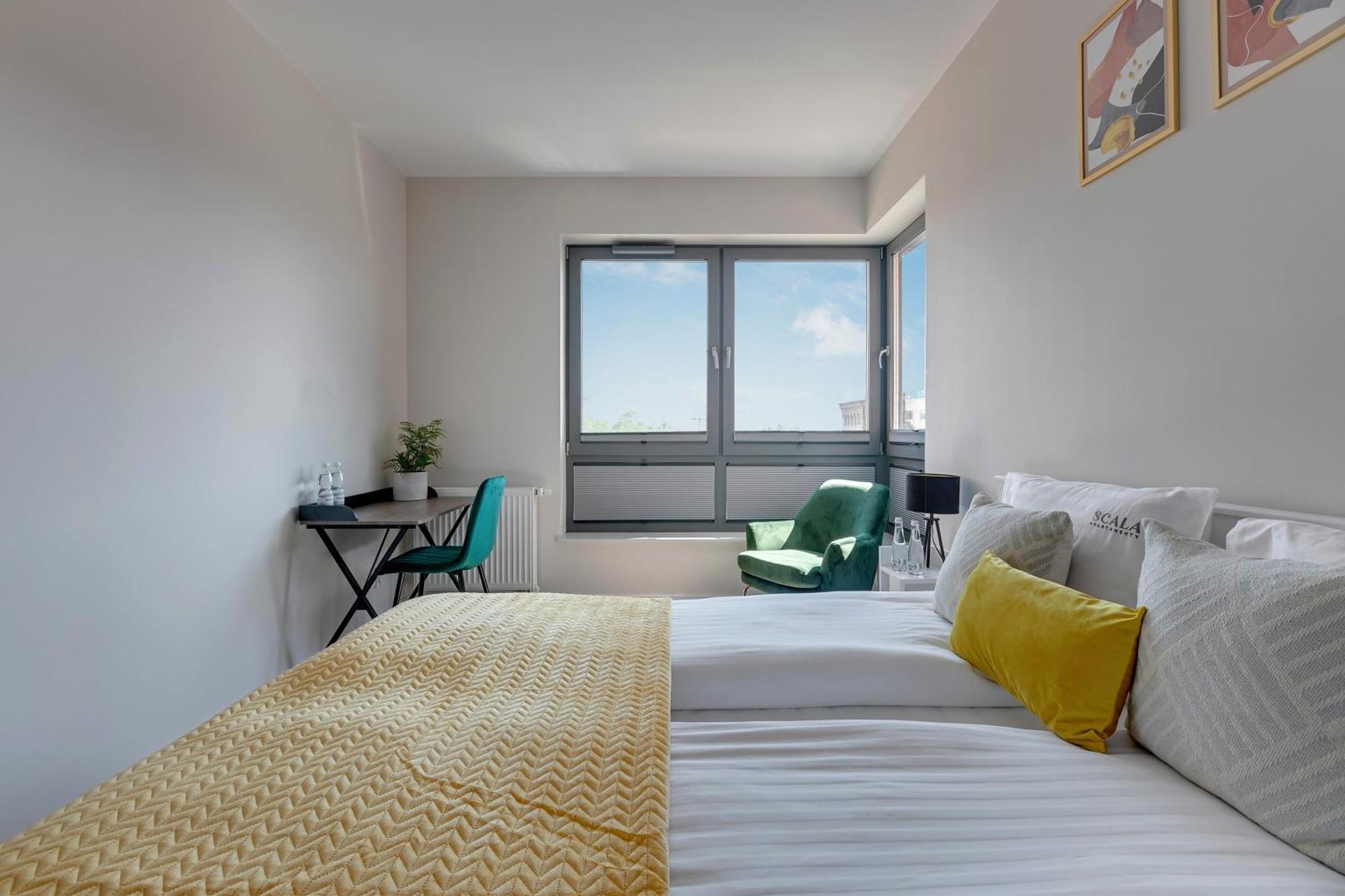 Scala City Center Apartments With Parking By Lion Apartments グダニスク エクステリア 写真