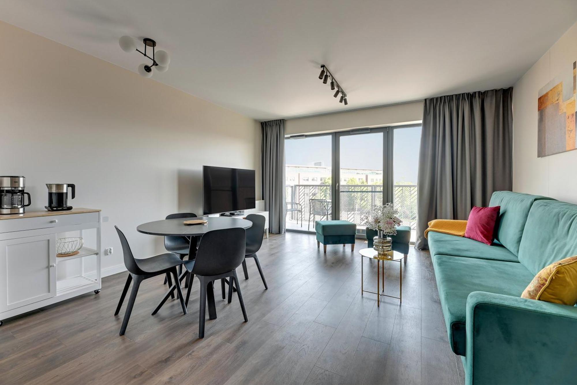 Scala City Center Apartments With Parking By Lion Apartments グダニスク エクステリア 写真