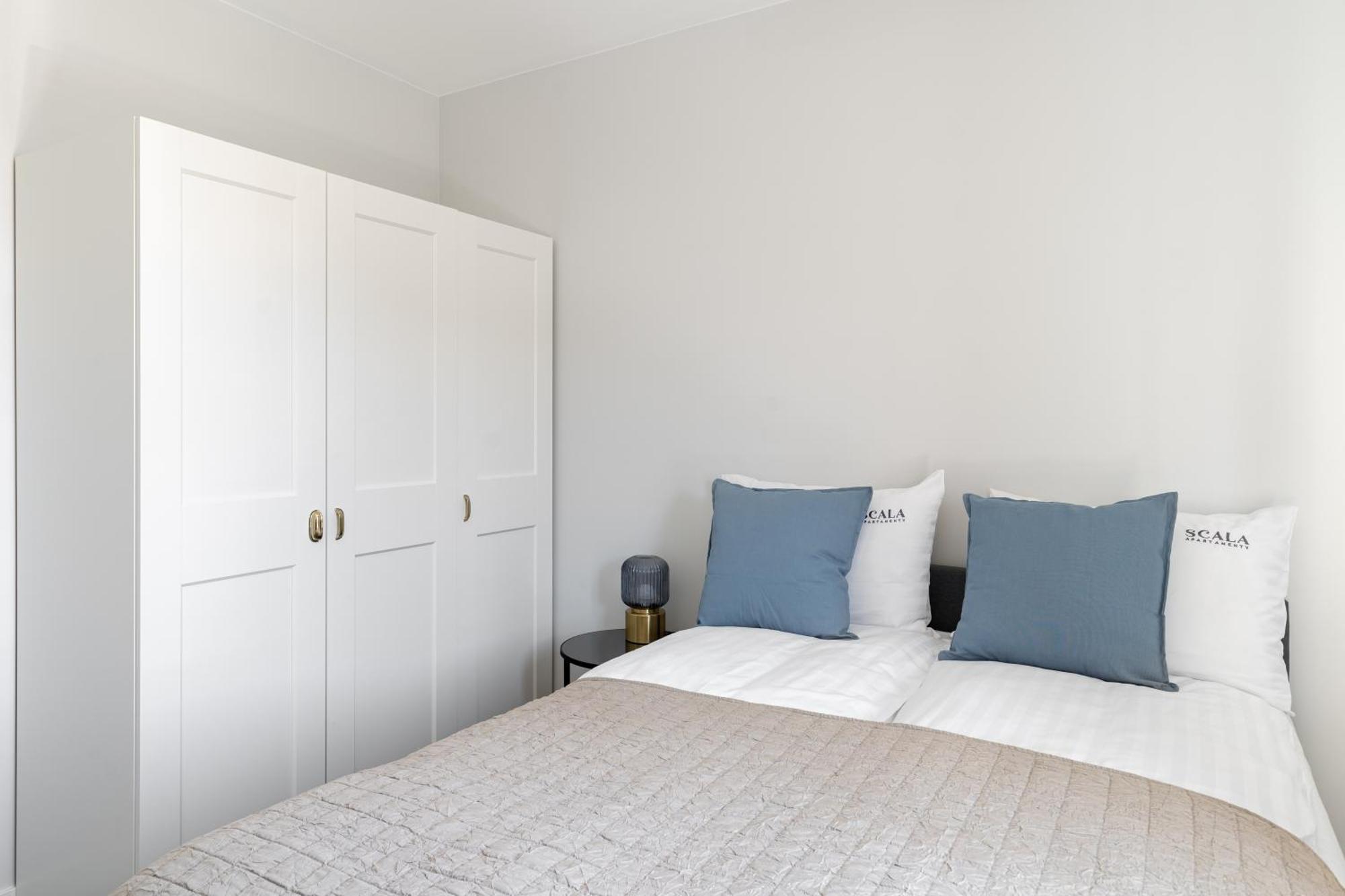 Scala City Center Apartments With Parking By Lion Apartments グダニスク エクステリア 写真