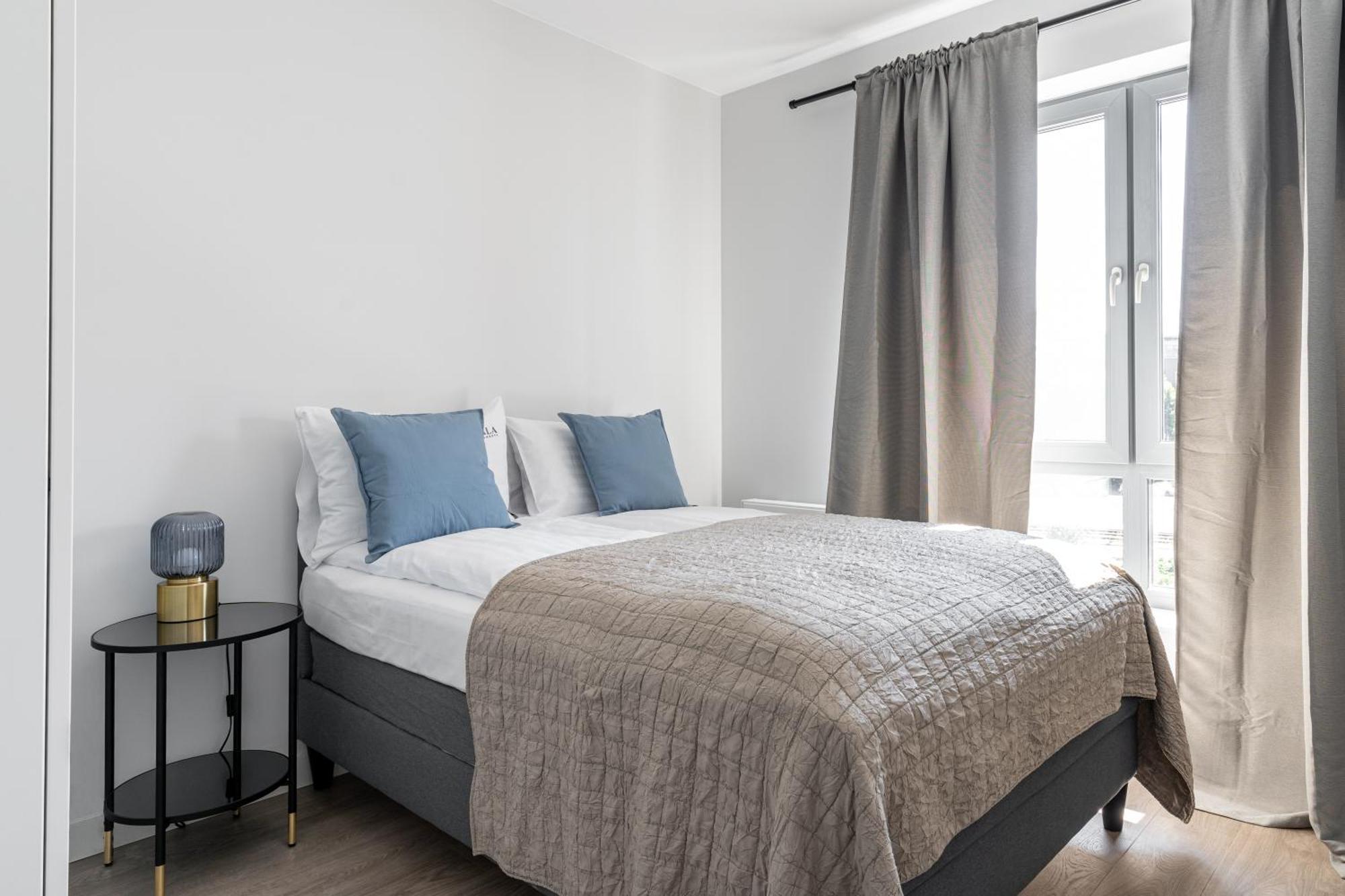 Scala City Center Apartments With Parking By Lion Apartments グダニスク エクステリア 写真